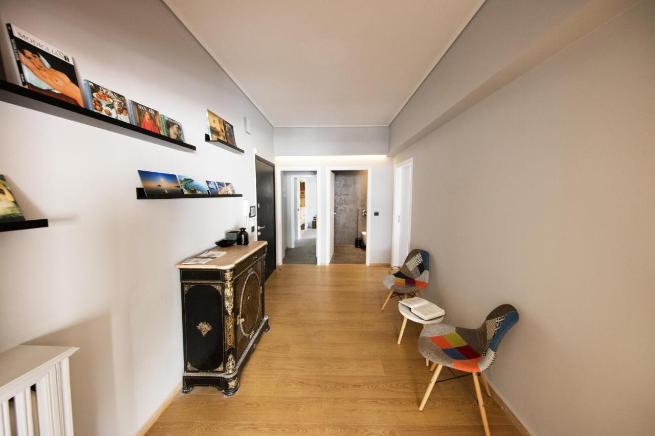 Super Modern Minimal Flat Nr Metro & Arch. Museum Apartment Атина Екстериор снимка